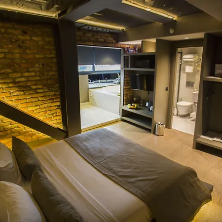 Cityloft 81 Hotel 4*