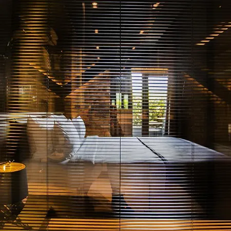 Hotell Cityloft 81 4*