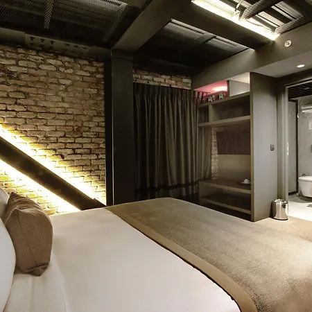 Cityloft 81 Hotell 4*