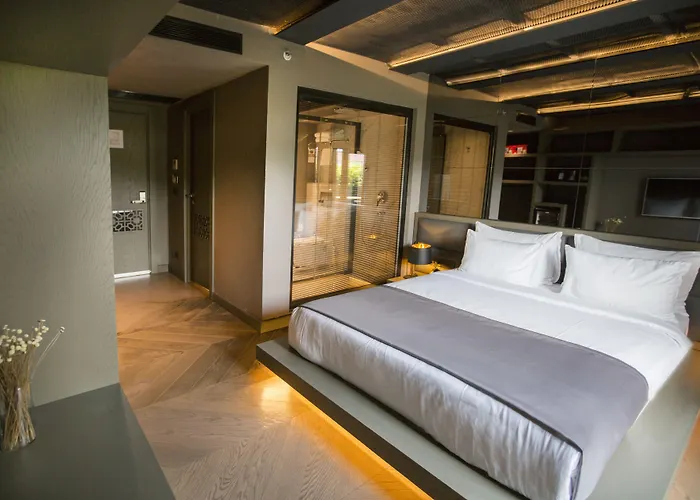 Cityloft 81 Hotel 4*