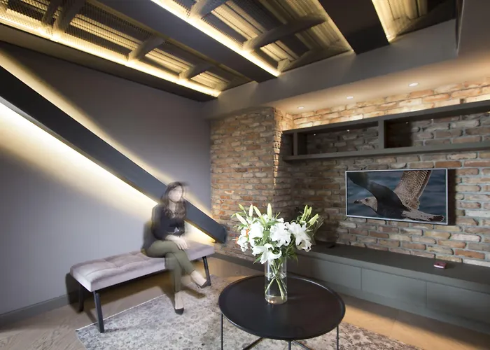 Cityloft 81 Hotel 4*