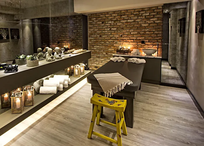 Cityloft 81 Hotel 4*