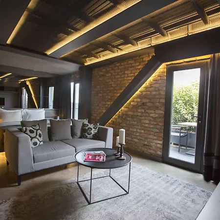 Cityloft 81 4*